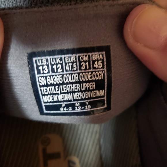 Skecher Mens Relaxed Fit Slip On - Picture 5 of 11